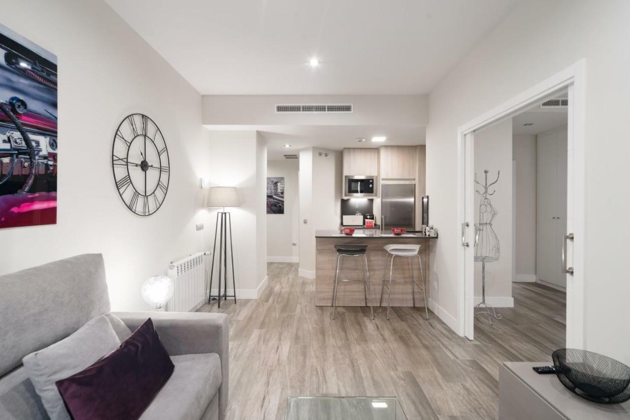Apartamentos Cava Baja Мадрид Экстерьер фото