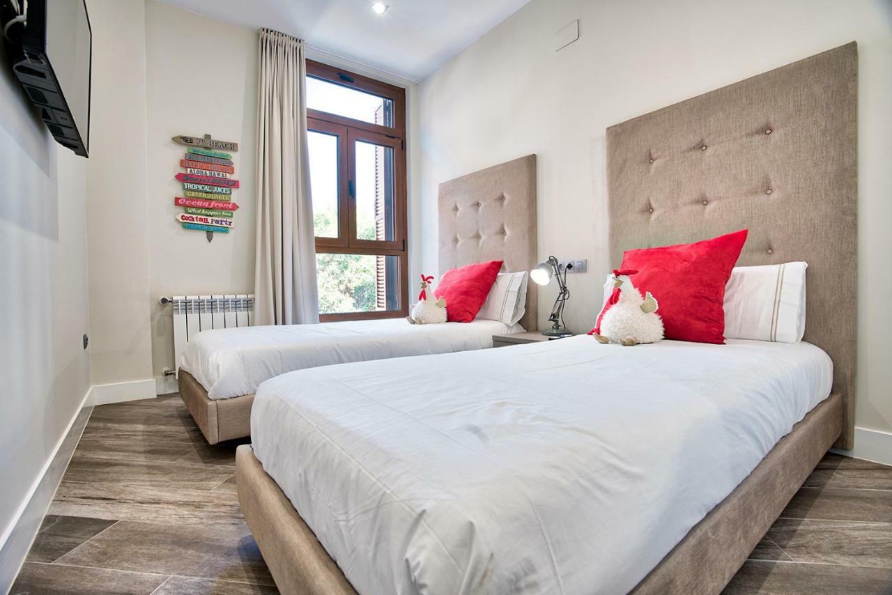 Apartamentos Cava Baja Мадрид Экстерьер фото
